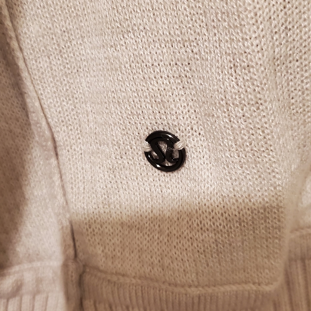 Lululemon transformation sweater
